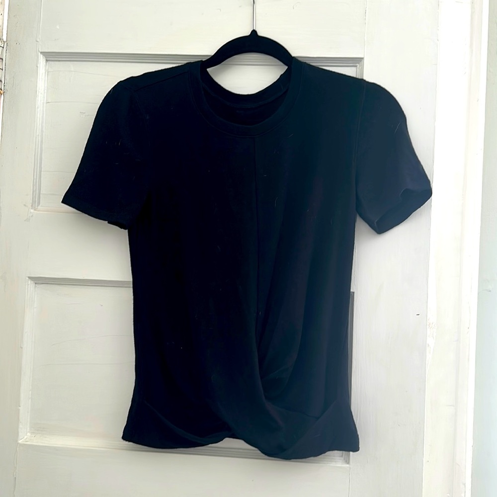 Perfect black knit t shirt